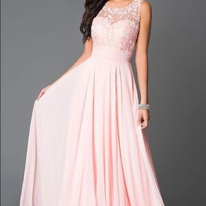 Sleeveless Embroidered-Bodice Elegant Prom Dress